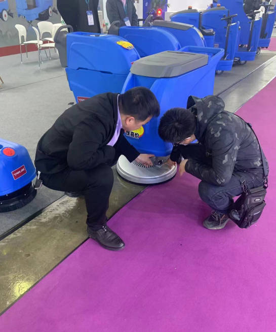 崇左小型电动洗地机是否适合用于环卫保洁