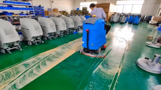 崇左2023年还在用人工的物业保洁不妨试试洗地机吧